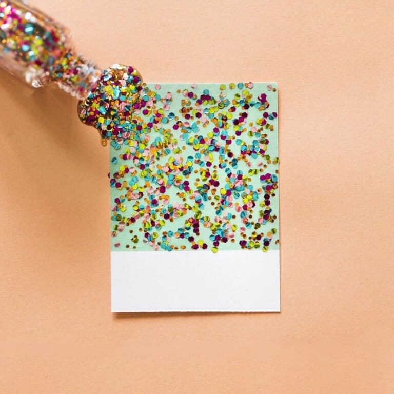 Make your own eco-friendly, kid-safe edible DIY glitter!