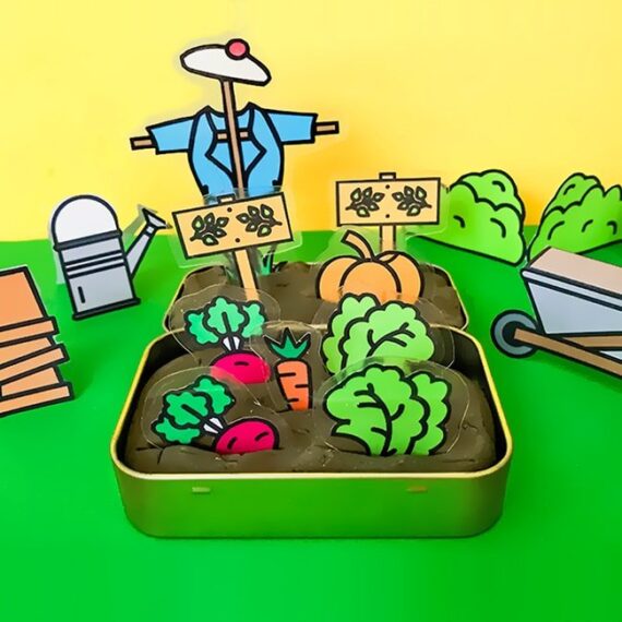 Keep a little spring in your pocket with our travel tin Peter Rabbit garden - free printable included! | via barley & birch