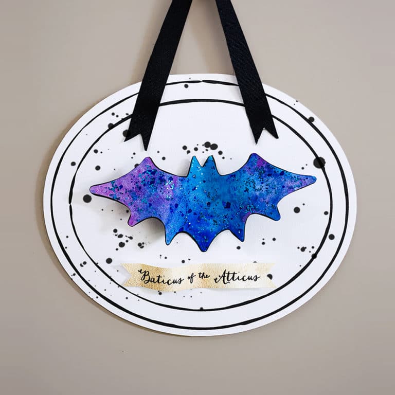 Kids will love making this spooky set of framed faux bats - a process art activity perfect for Halloween! Templates included. | via barley & birch