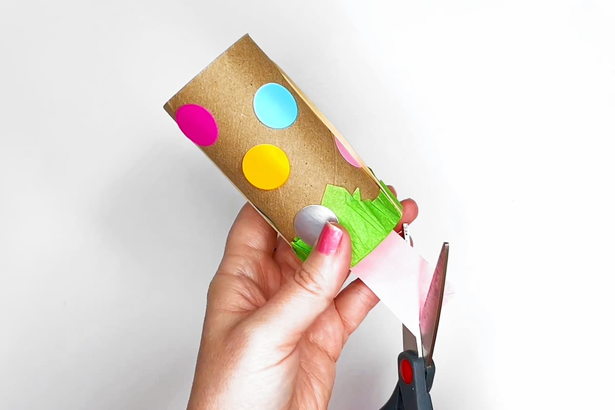 How to make a DIY confetti popper step six